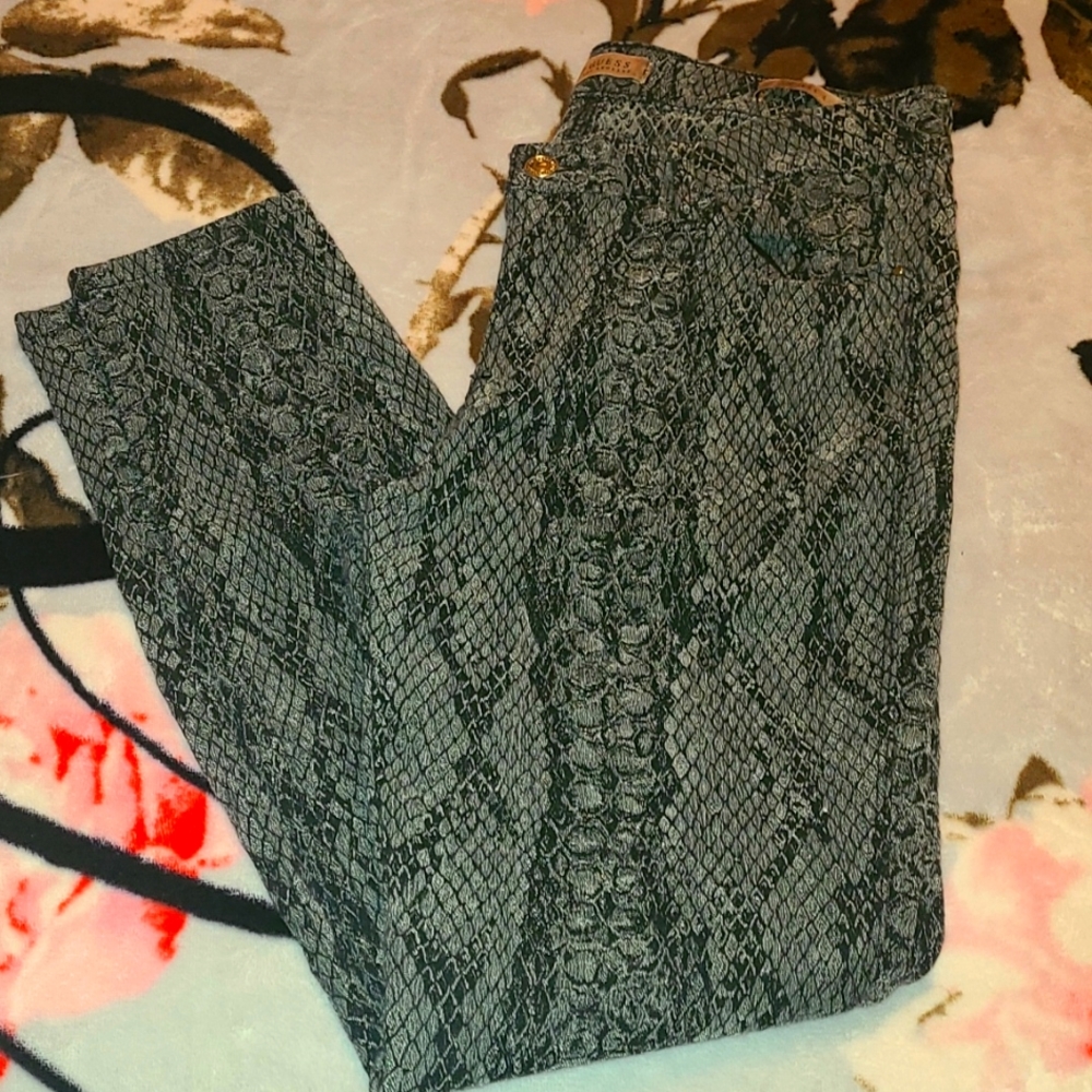 Guess Curve X Python Print Pants - Picture 1 of 14